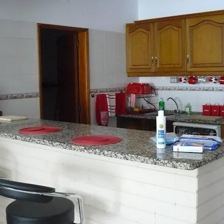 Apartman Charming Countryside 3-Bed Apartment Pool Hottub Pêra